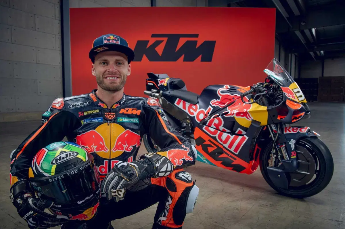MotoGP 2026. KTM Factory presenta la RC16: ecco le "nuove" livree di Pedro Acosta e Brad Binder [GALLERY] (5)