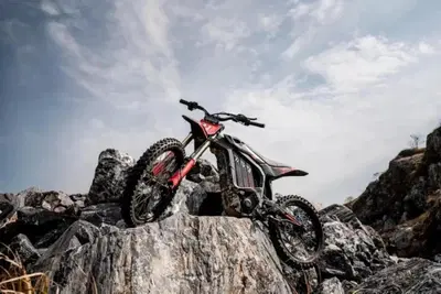 Elettrica, leggera e compatta: ecco la Navee Storm X Pro