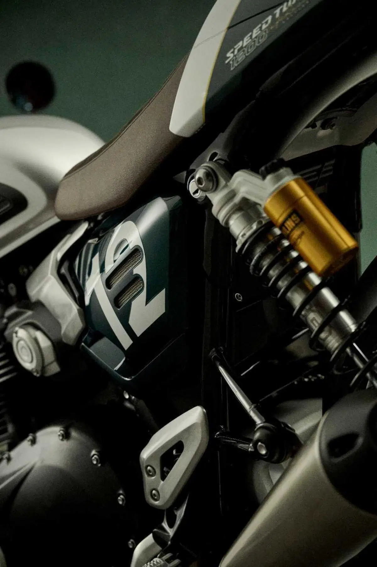 Svelata la nuova Triumph Speed Twin 1200 Cafe Racer Edition [GALLERY] (8)