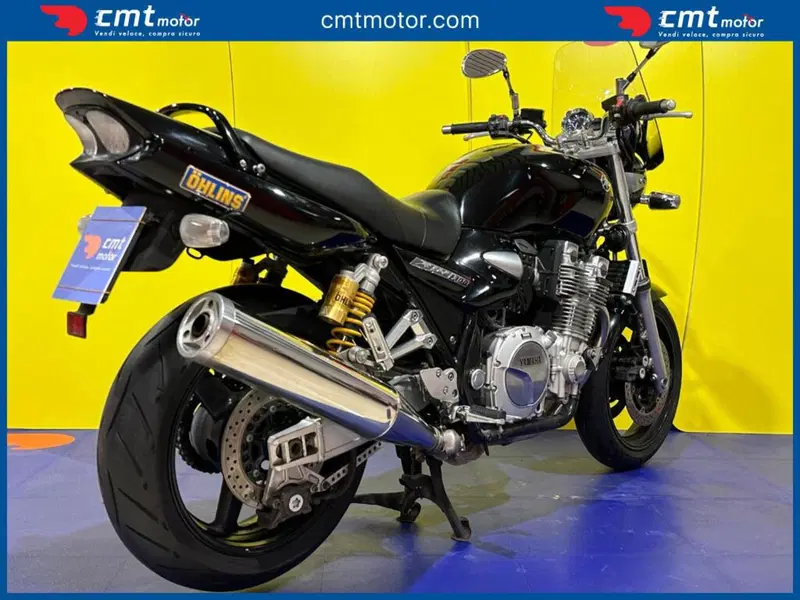 Yamaha XJR 1300 (2006 - 14) (4)