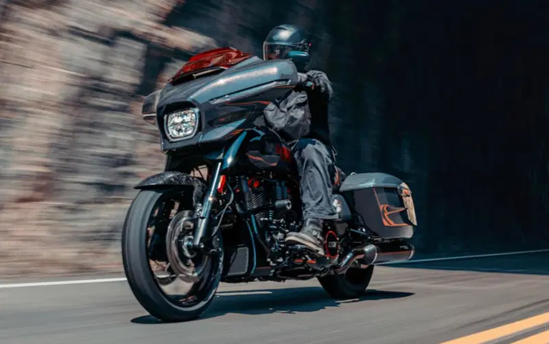 Harley-Davidson CVO Street Glide ST (2026) (2)