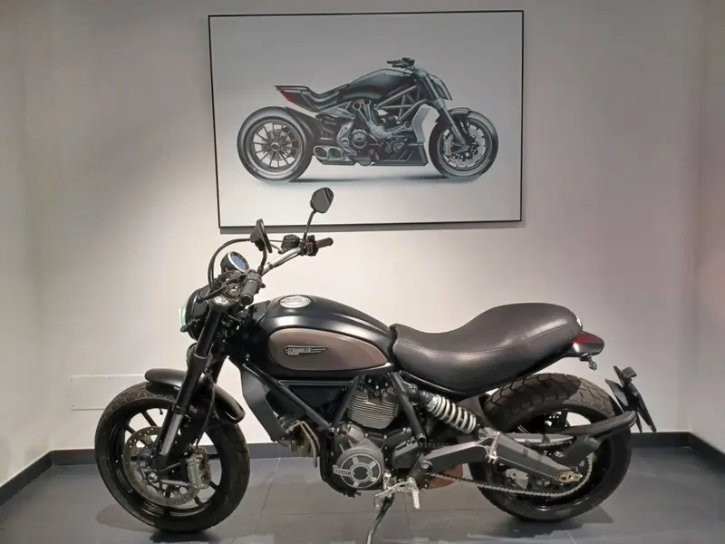 Ducati Scrambler 800 Icon (2015 - 16) (2)