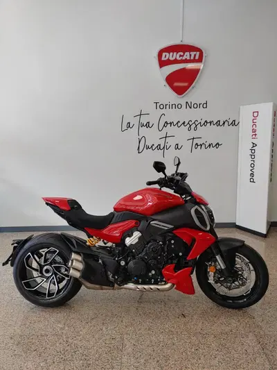 Ducati Diavel V4 (2023 - 26) nuova