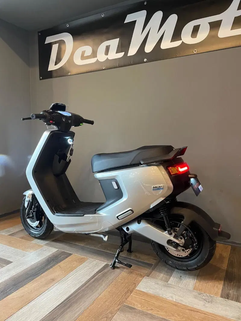 Niu NQi Sport SR (2019 - 26) (3)