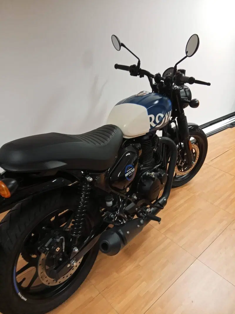 Royal Enfield HNTR 350 (2022 - 26) (4)