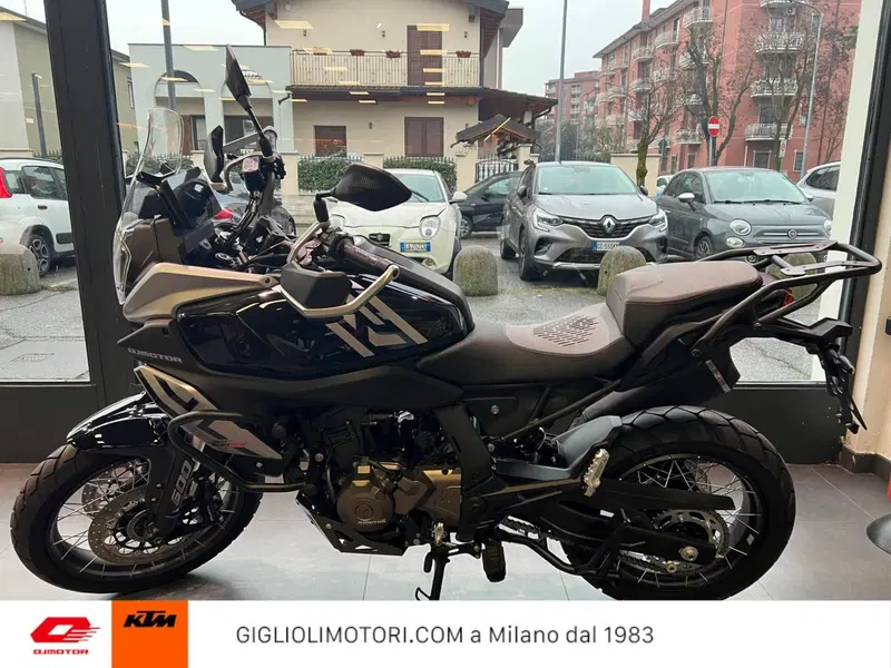 QJ Motor SRT 600 SX (2024 - 26)