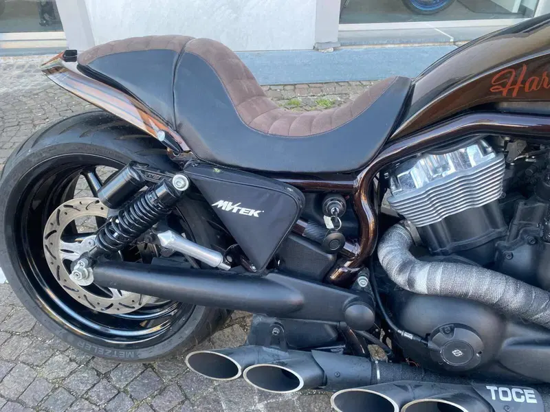 Harley-Davidson 1130 V-Rod (2002 - 05) - VRSCA (6)
