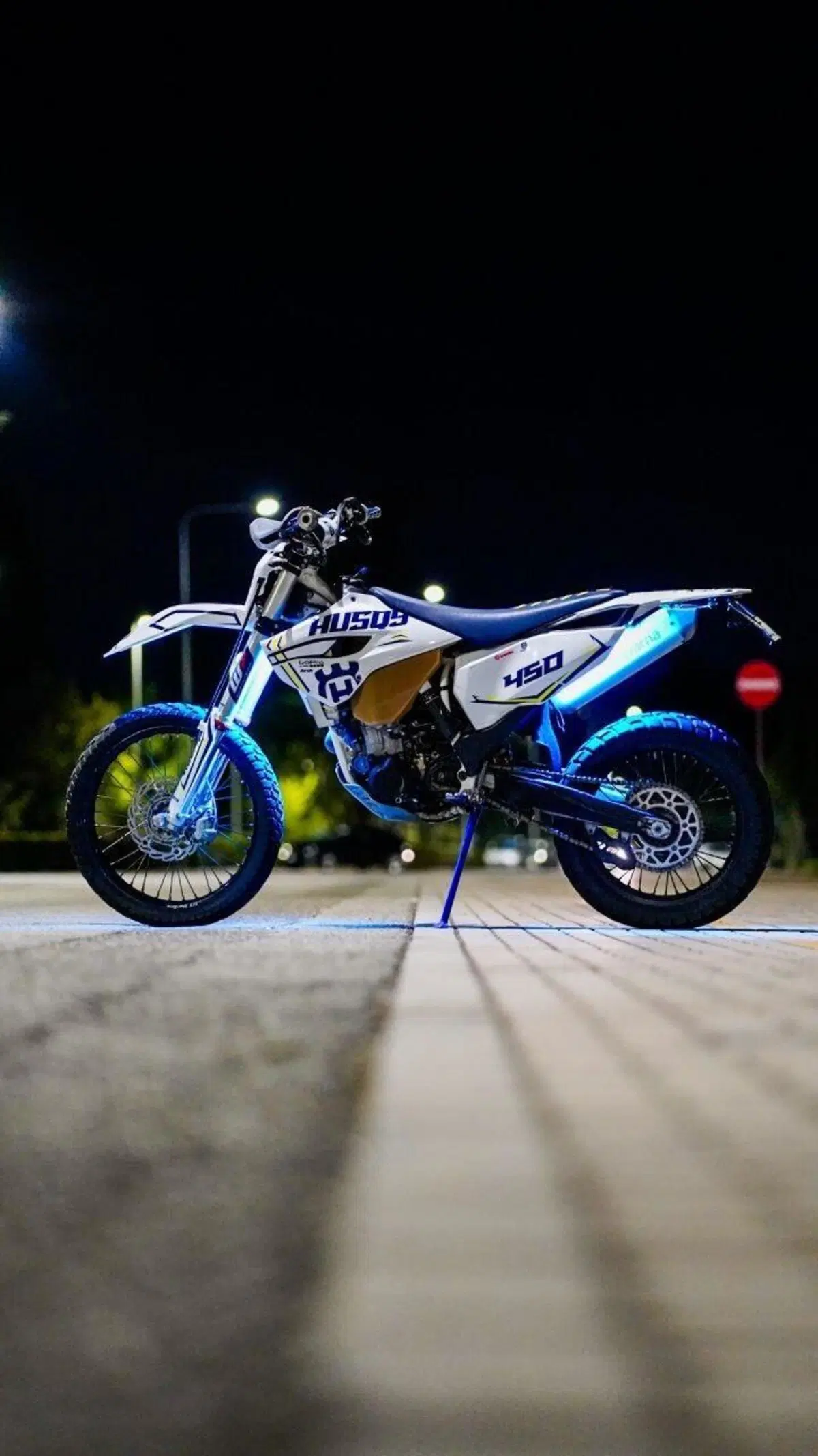 Husqvarna FE 450 (2015) (2)