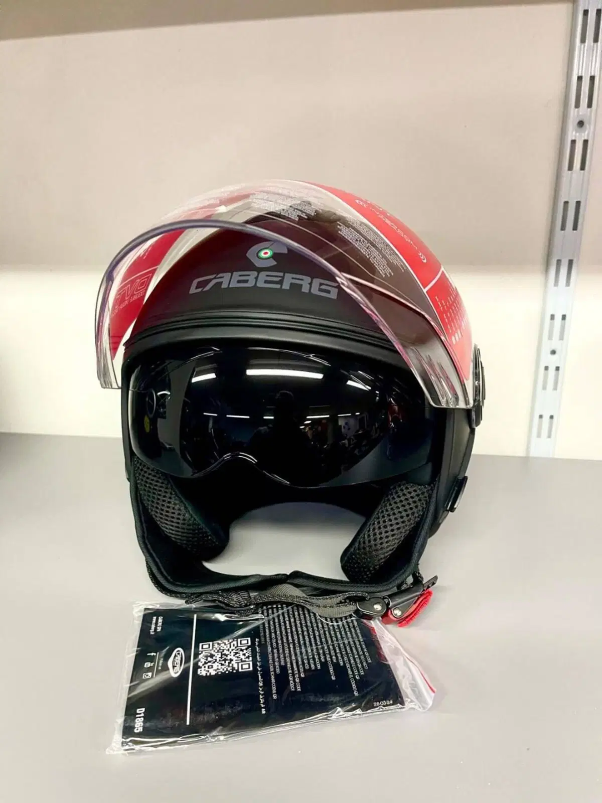 CASCO CABERG RIVIERA V4X (2)