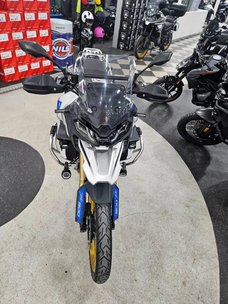Voge Valico 900DSX (2024 - 26) (3)