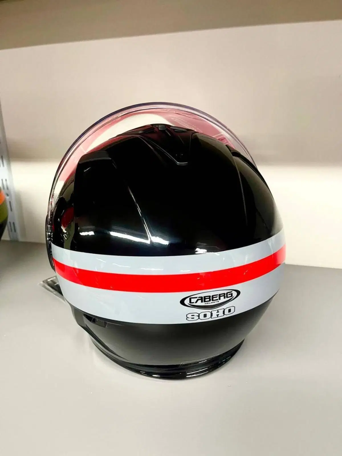 CASCO CABERG SOHO (3)