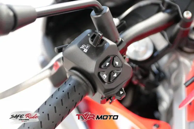 Aprilia Tuono 660 (2021 - 25) (17)