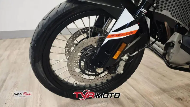 KTM 890 Adventure (2023 - 26) (8)