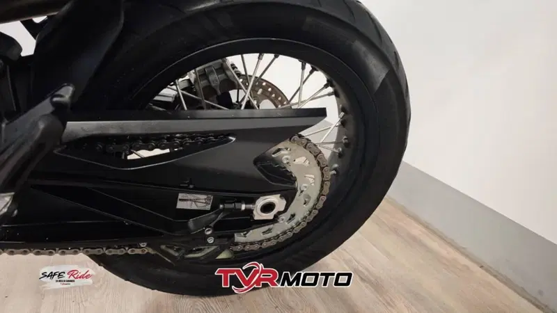 KTM 890 Adventure (2023 - 26) (12)