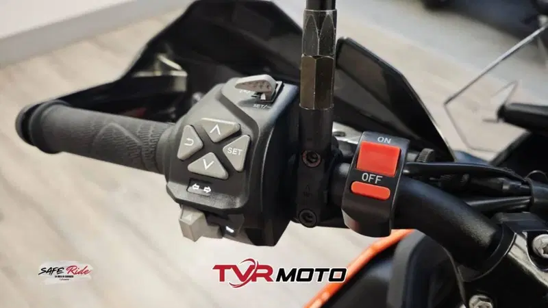KTM 890 Adventure (2023 - 26) (16)