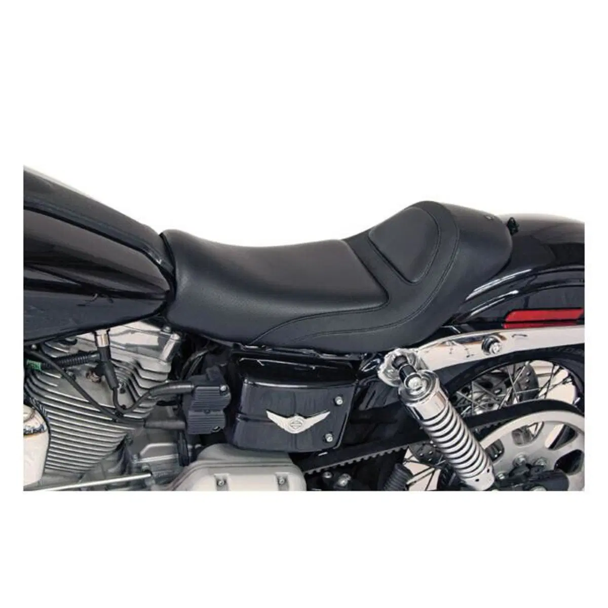 Sella Mustang RSD Avenger Solo per Dyna dal 2006 a 