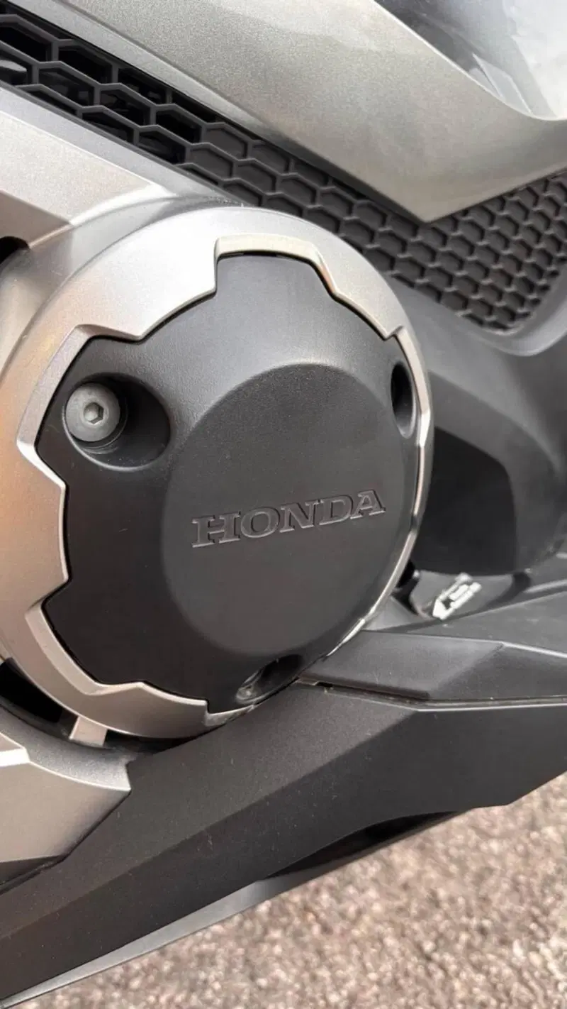 Honda Forza 750 DCT (2021 - 24) (14)