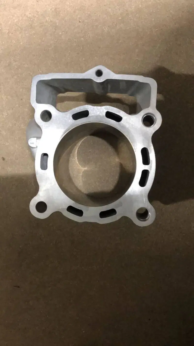 CILINDRO CON PISTONE PER HUSQVARNA FE 250. CODICE (6)