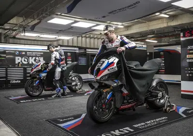 SBK 2026. Ecco le livree (torna il bianco!) delle BMW degli ex MotoGP Danilo Petrucci e Miguel Oliveira