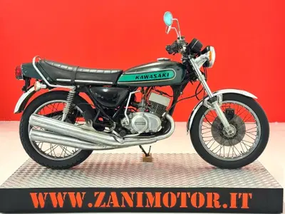 Kawasaki 400 MACH II 2 TEMPI 3 CILINDRI d'epoca