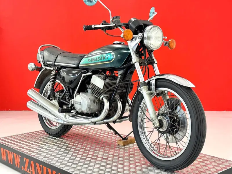 Kawasaki 400 MACH II 2 TEMPI 3 CILINDRI (12)