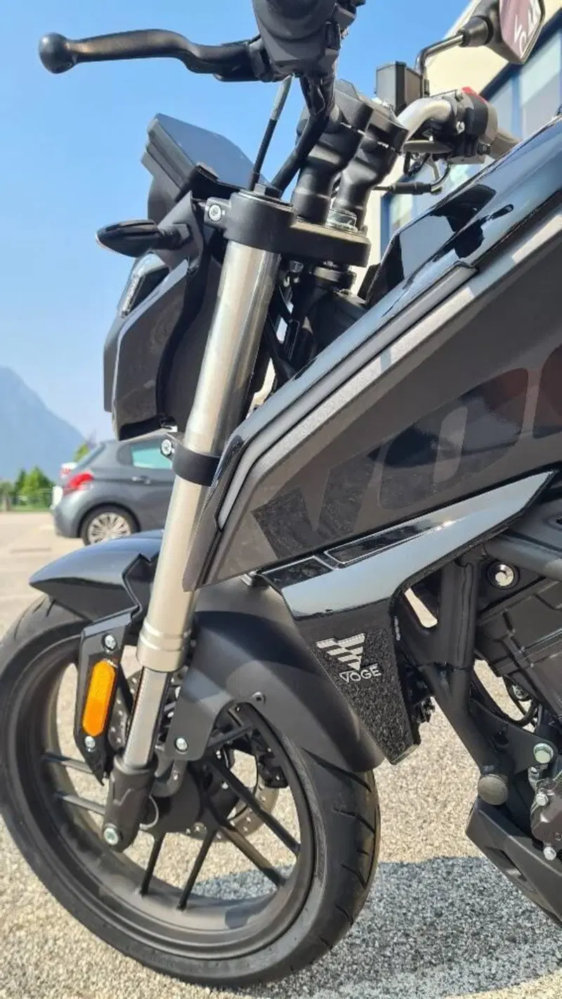 Voge Brivido 125R (2023 - 26) (9)
