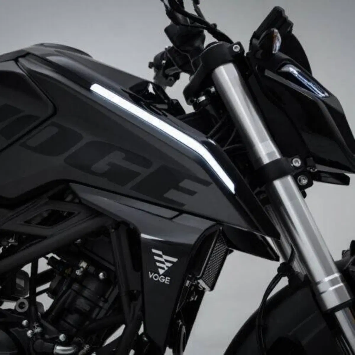 Voge Brivido 125R (2023 - 26) (11)