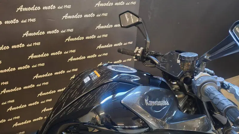 Kawasaki Z 1100 (2026) (6)