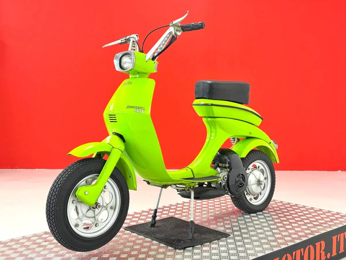 Innocenti LAMBRETTA LUI 50 (15)