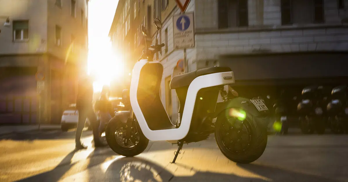 Stop 50cc in Giappone: al via gli elettrici per gli studenti, ma le criticit&agrave; non mancano