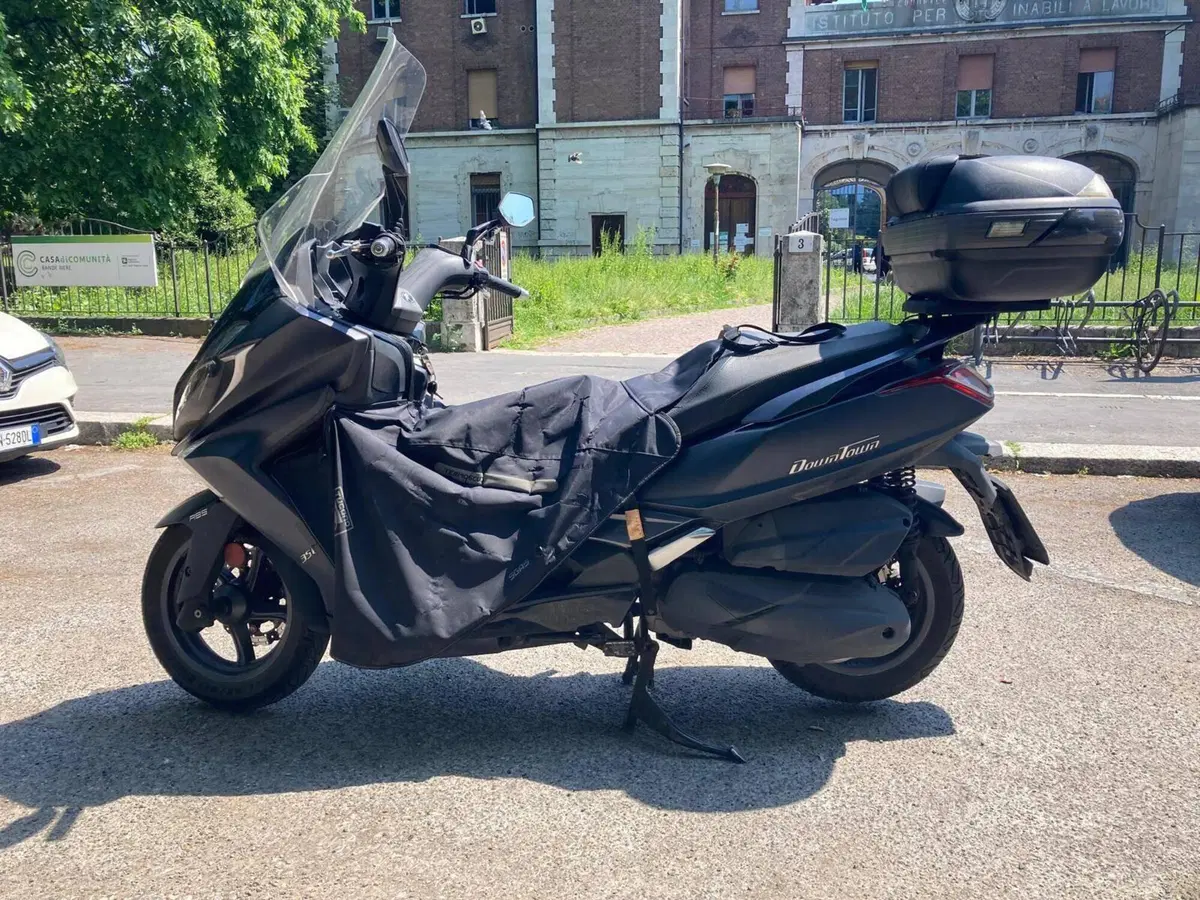 Kymco Downtown 350i ABS (2015 - 17) (4)