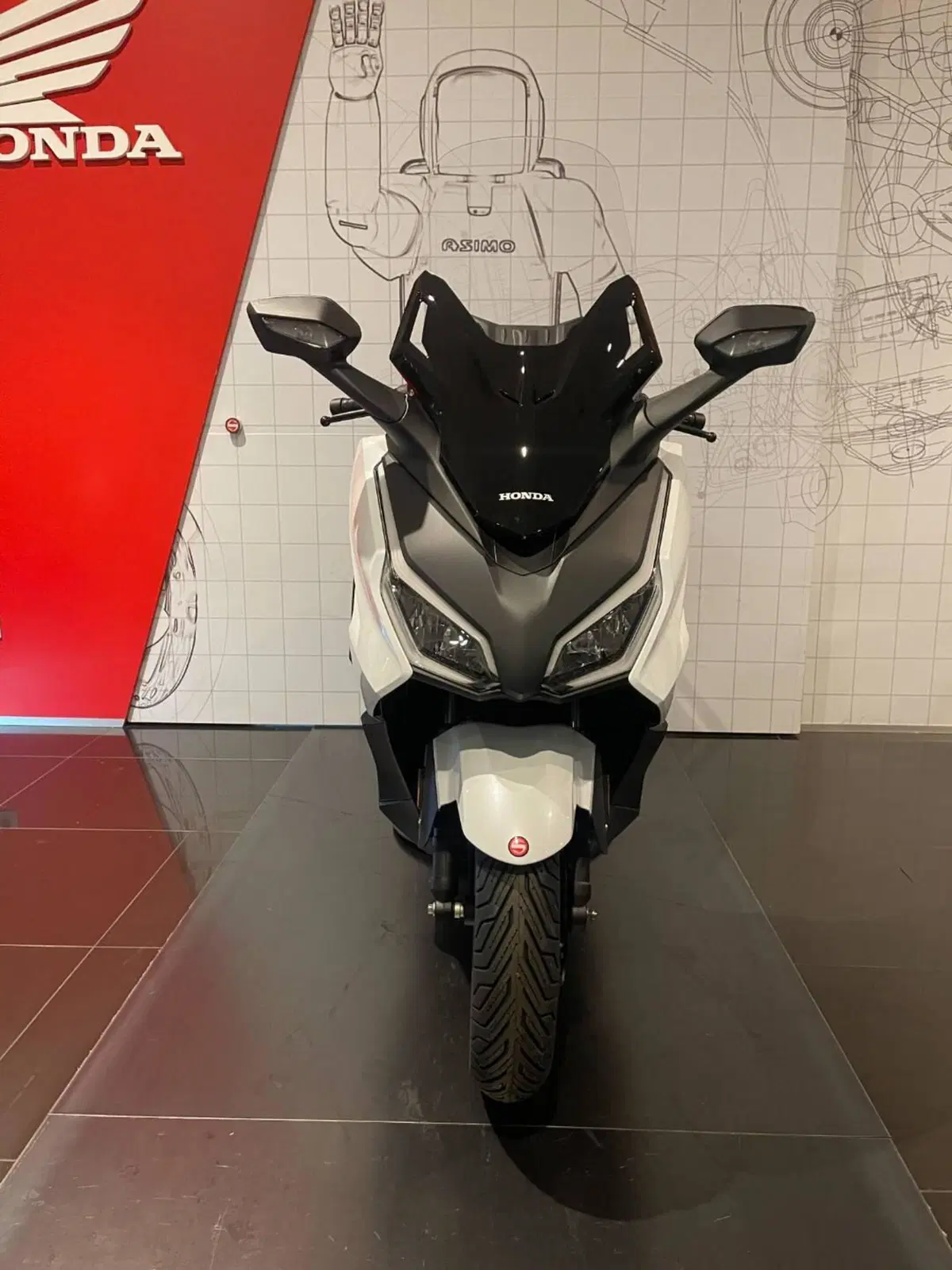 Honda Forza 350 (2025 - 26) (3)