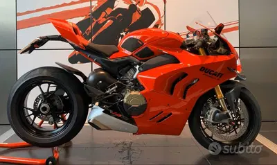 Ducati Panigale V4 S (2022 - 24) usata