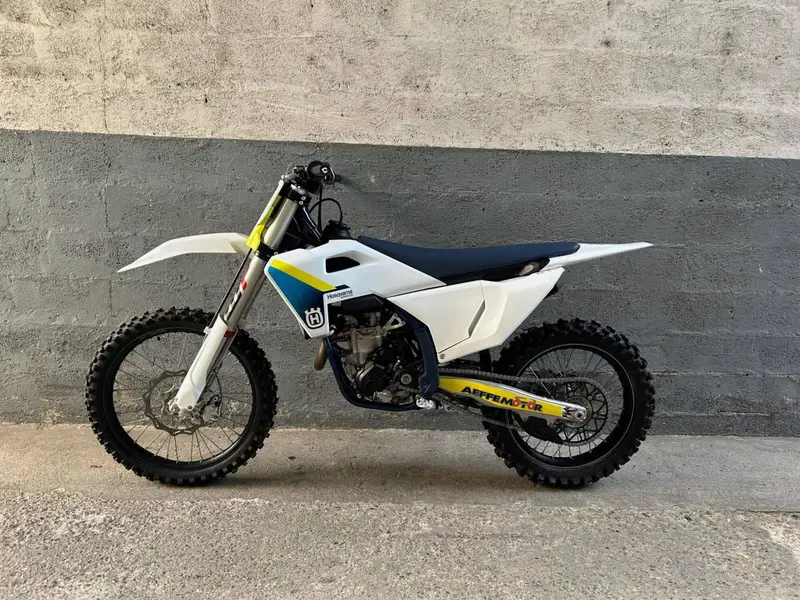 Husqvarna FC 350 (2025 - 26) (2)