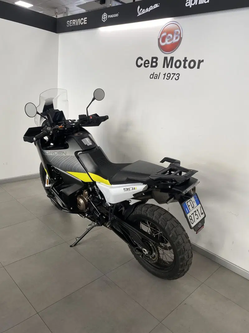 Husqvarna Norden 901 (2022 - 26) (4)