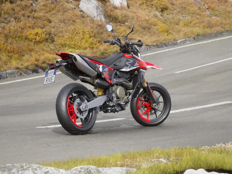 Ducati Hypermotard 698 Mono RVE (2024 - 26) (4)