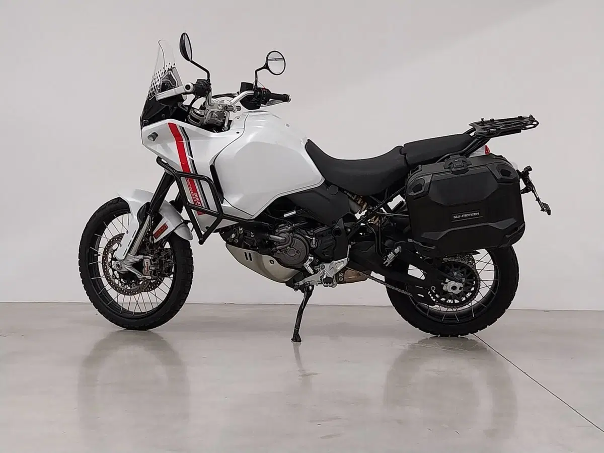 Ducati DesertX (2022 - 25) (3)