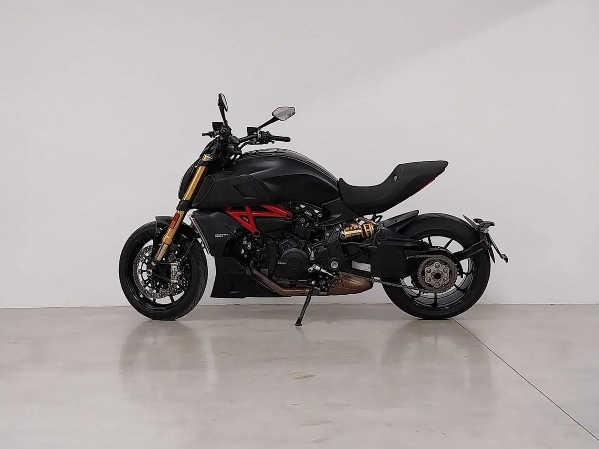 Ducati Diavel 1260 S (2019 - 20) (3)