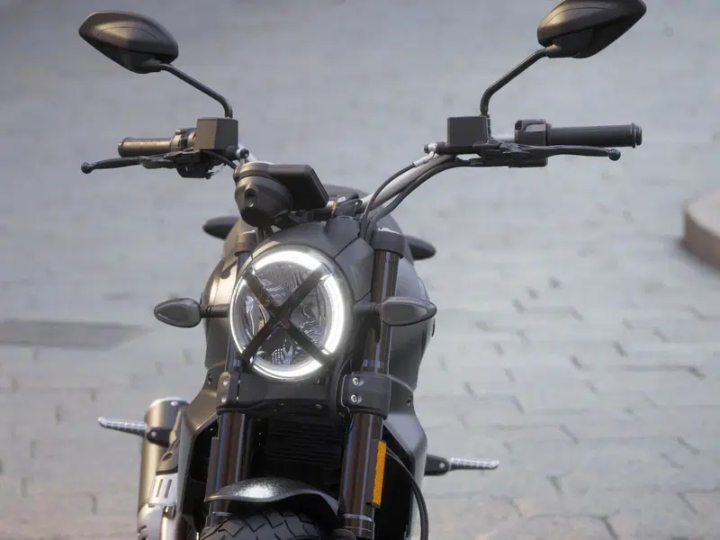 Ducati Scrambler 800 Icon Dark (2025 - 26) (3)