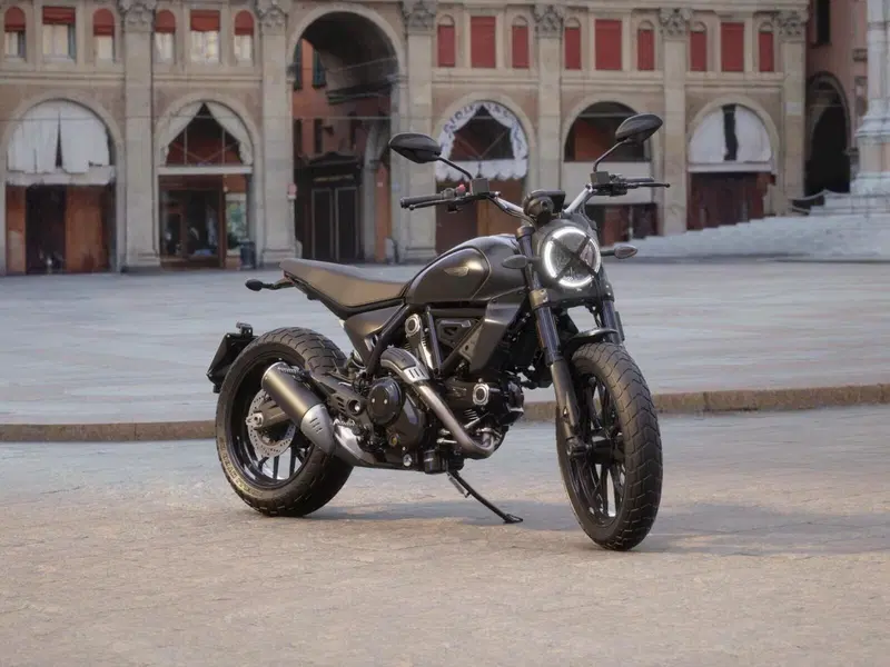 Ducati Scrambler 800 Icon Dark (2025 - 26) (4)