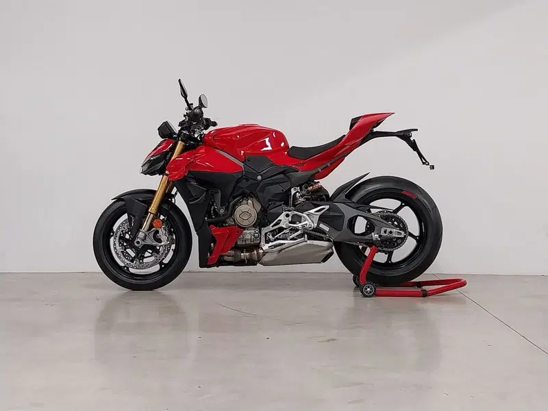 Ducati Streetfighter V4 S (2025 - 26) (2)
