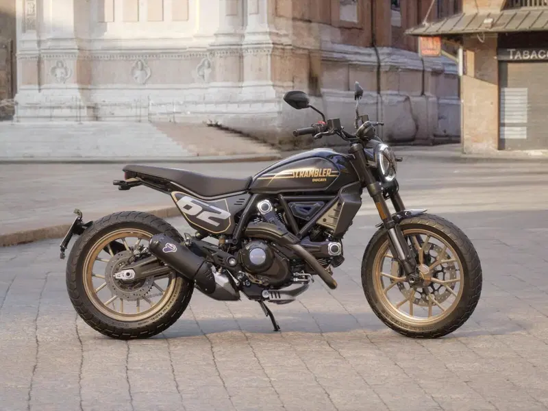 Ducati Scrambler 800 Full Throttle (2025 - 26)