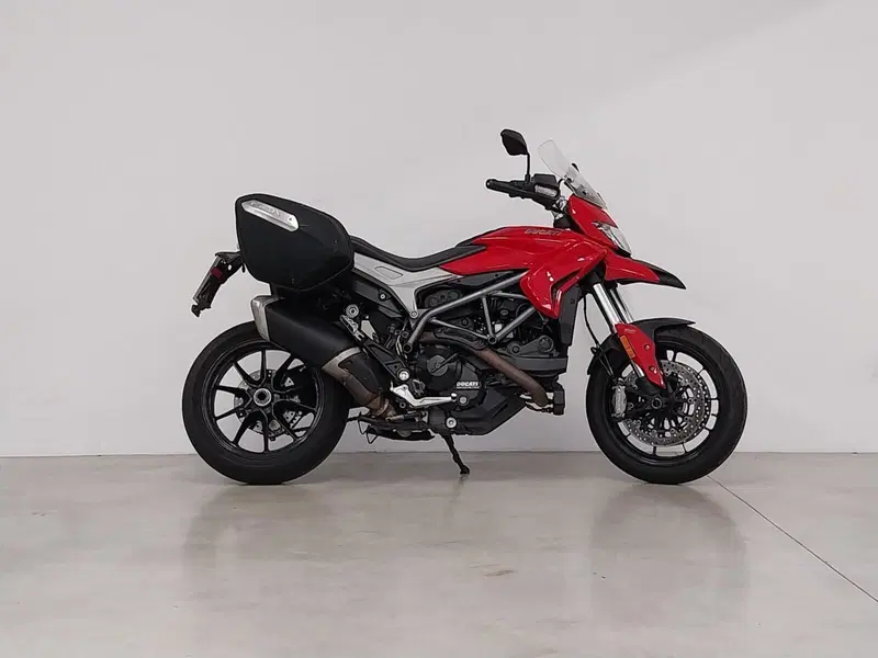 Ducati Hyperstrada 939 (2016 - 18) (2)