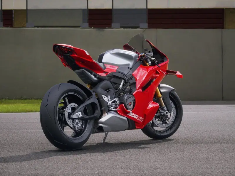 Ducati Panigale V4 R (2026) (3)