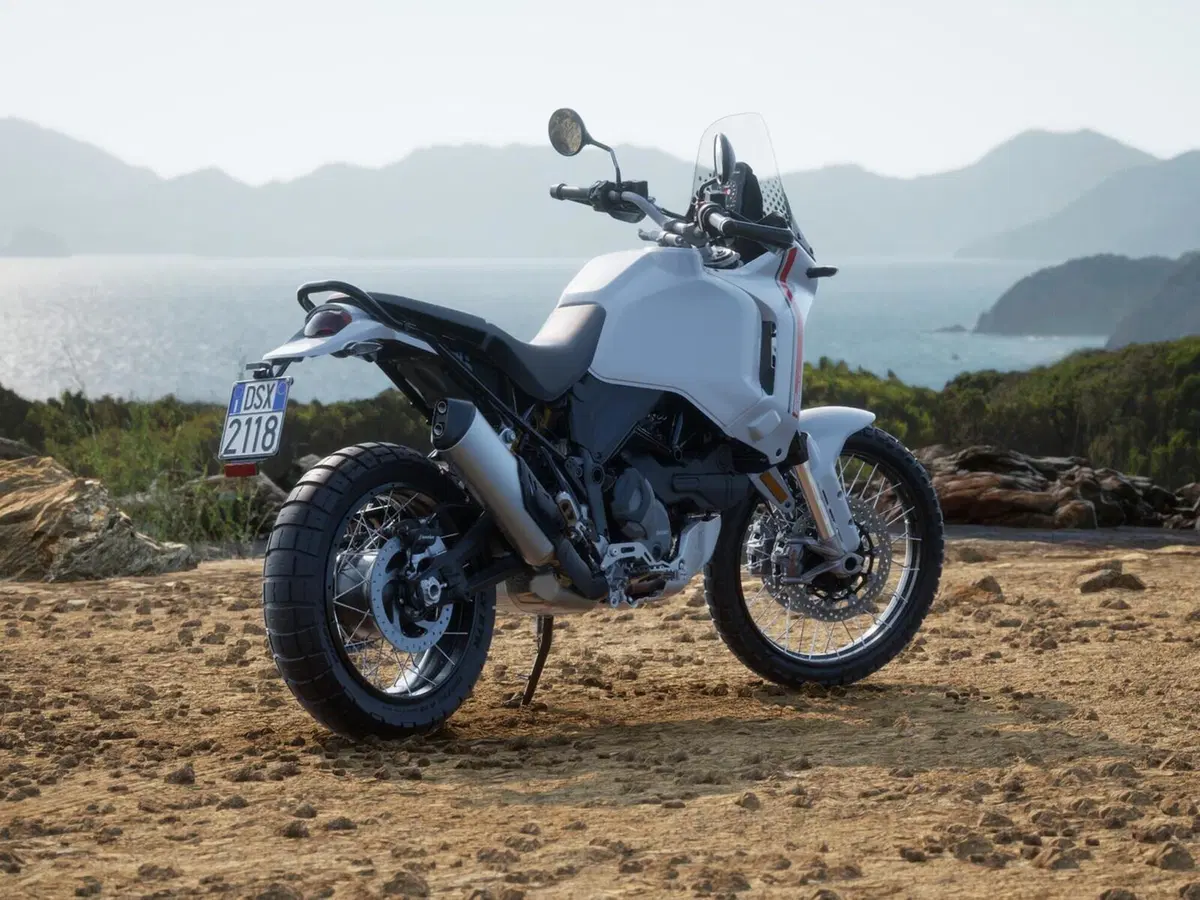 Ducati DesertX (2022 - 25) (3)