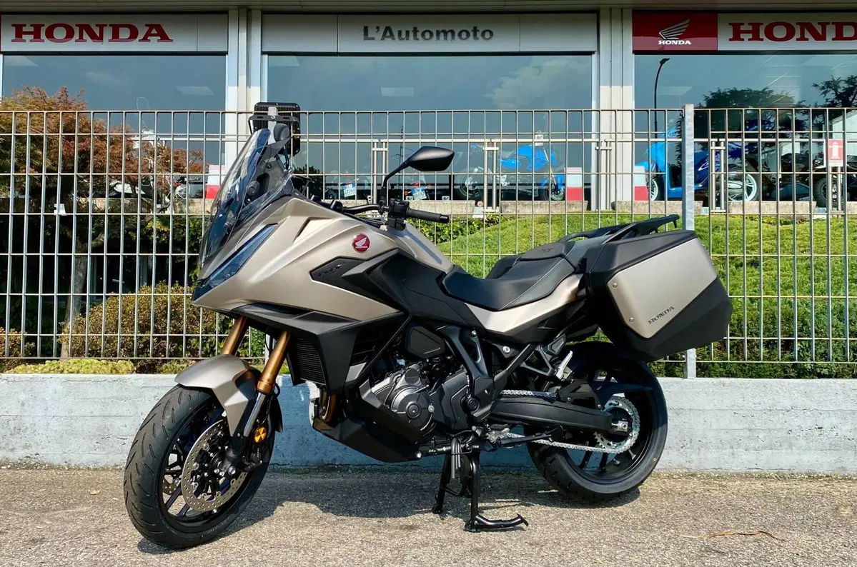Honda NT 1100 DCT Electronic Suspension (2025 - 26)