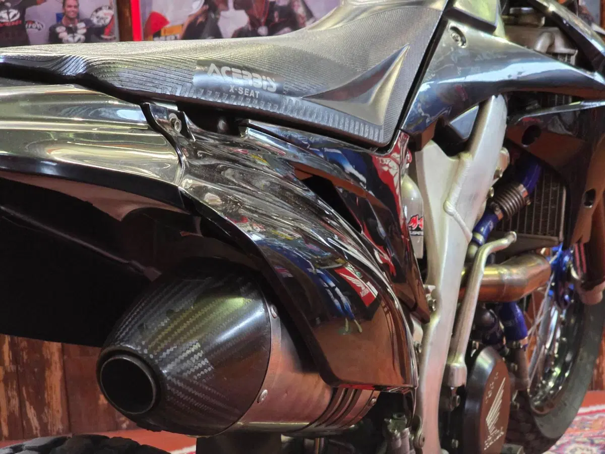 Honda CRF 450R (2011 - 12) (7)