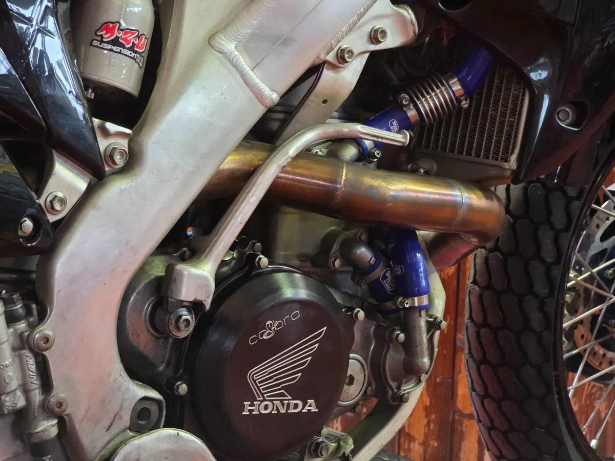 Honda CRF 450R (2011 - 12) (8)