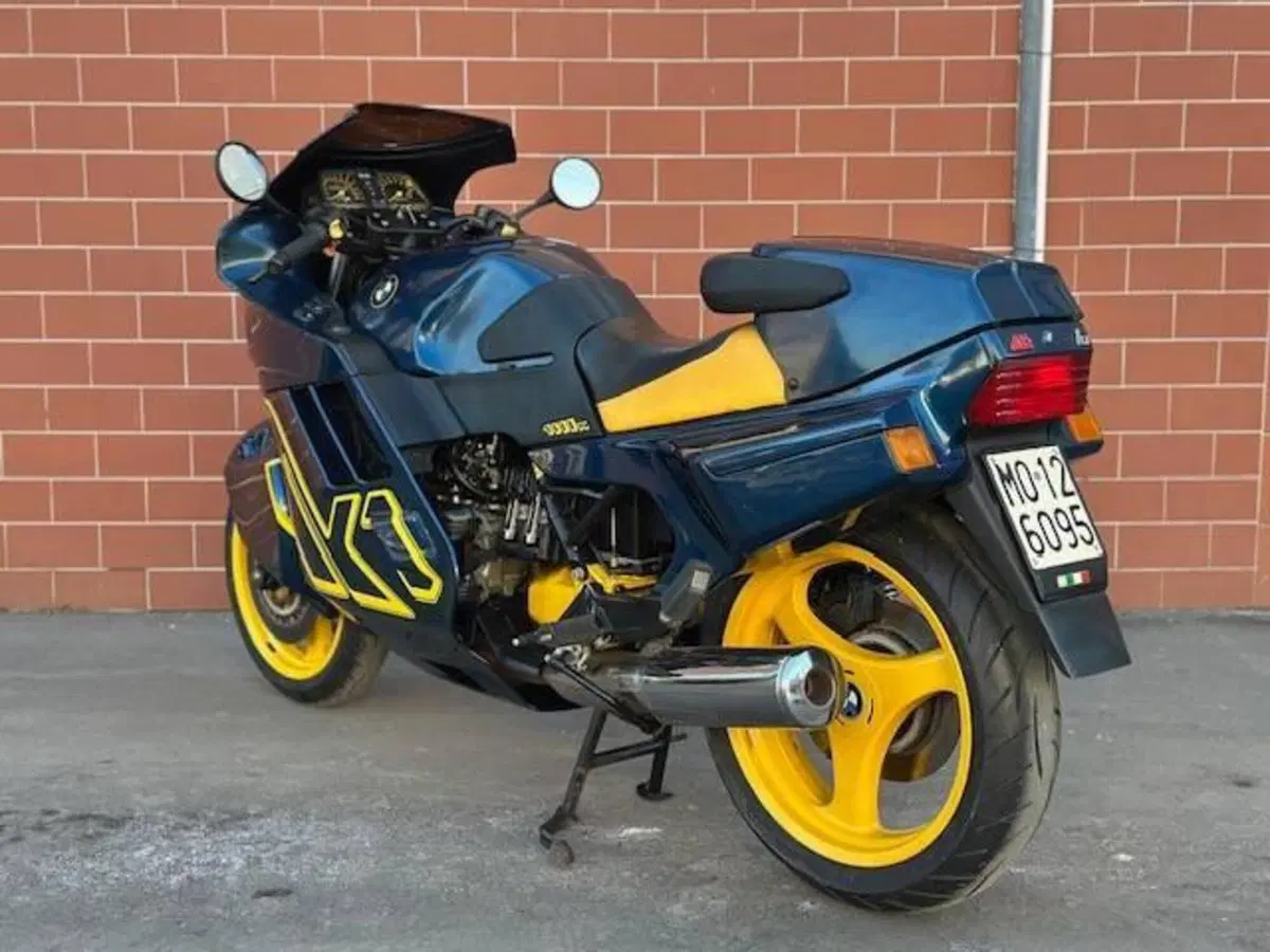 Bmw K1 (6)