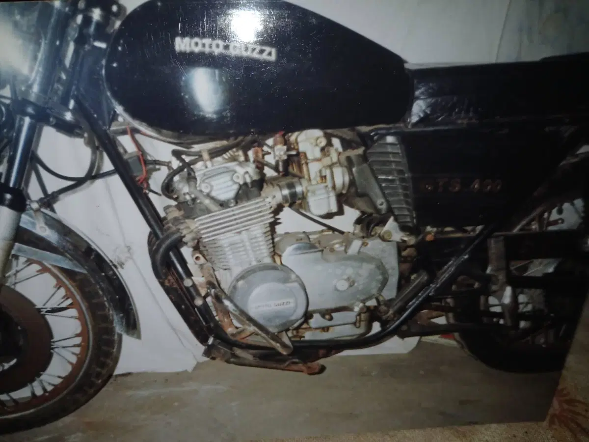 Moto Guzzi GTS 350